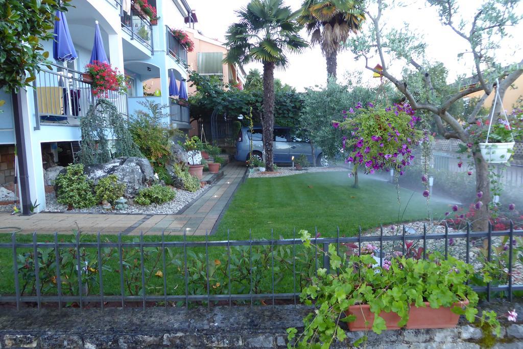 Villa Tina Poreč Exteriör bild