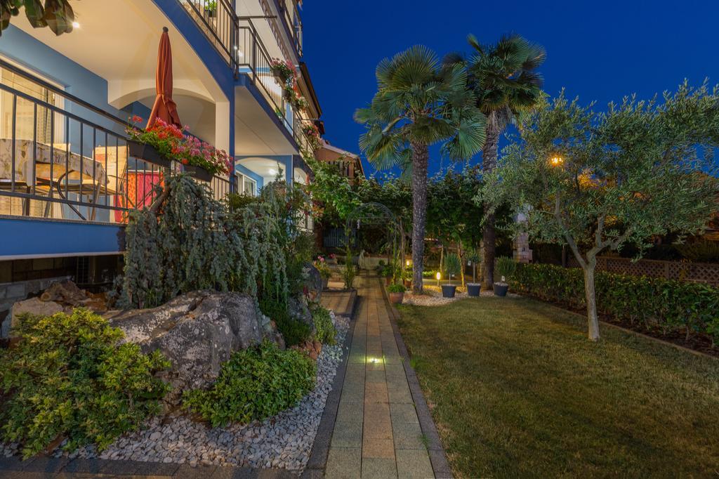 Villa Tina Poreč Exteriör bild