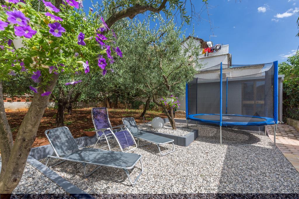 Villa Tina Poreč Exteriör bild