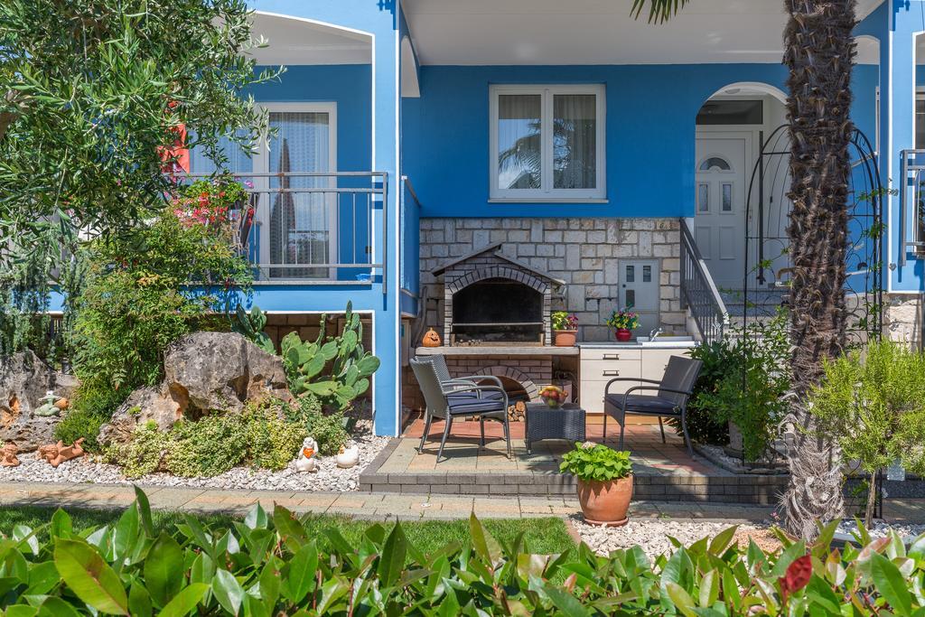 Villa Tina Poreč Exteriör bild