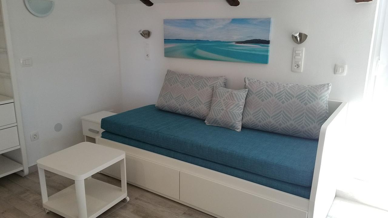 Villa Tina Poreč Exteriör bild